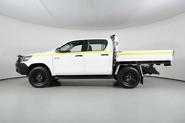 2020 Toyota Hilux SR (4x4) GUN126R Facelift 4X4