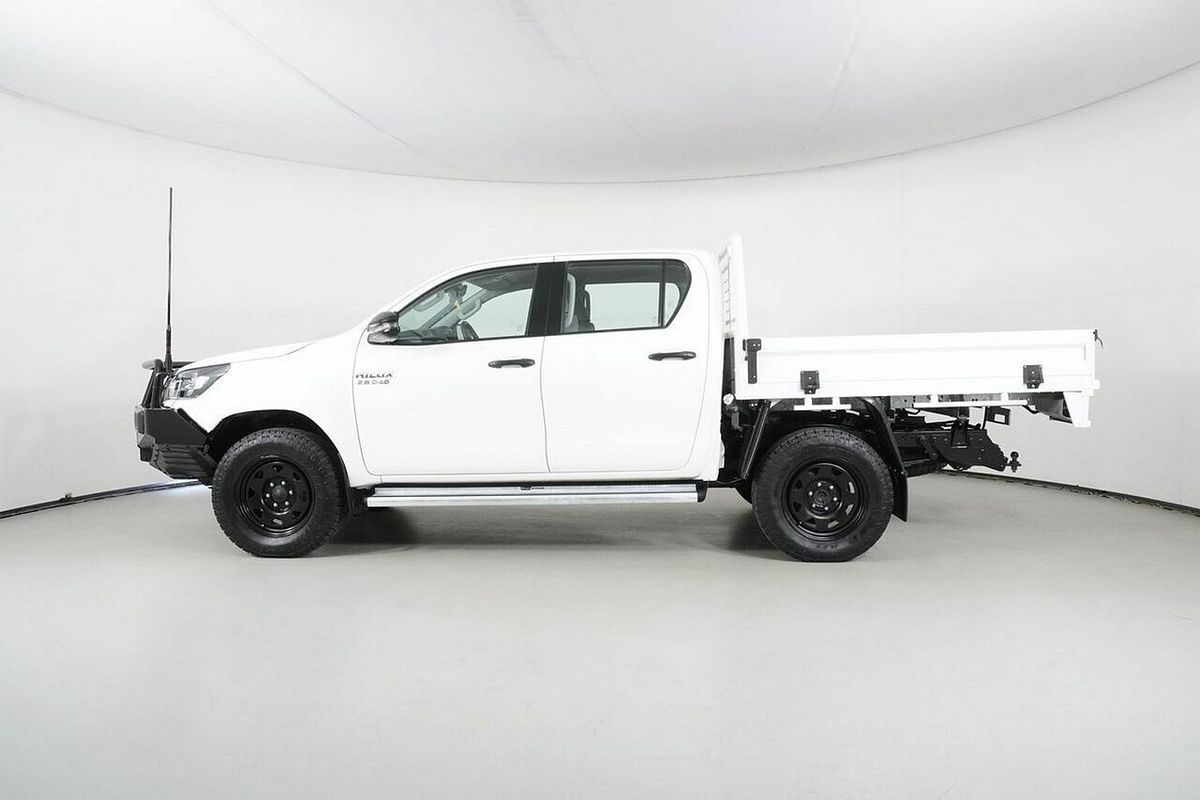 2021 Toyota Hilux SR (4x4) GUN126R Facelift 4X4