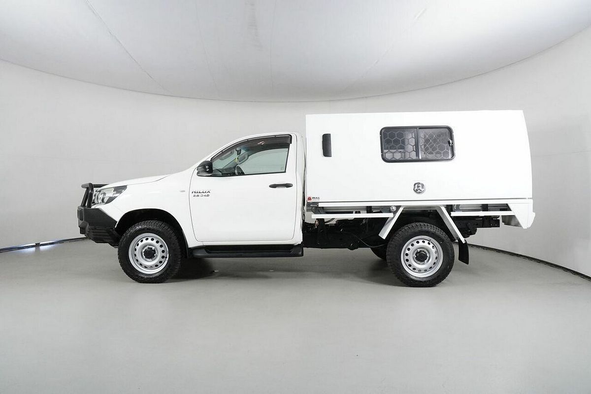 2018 Toyota Hilux SR (4x4) GUN126R MY17 4X4