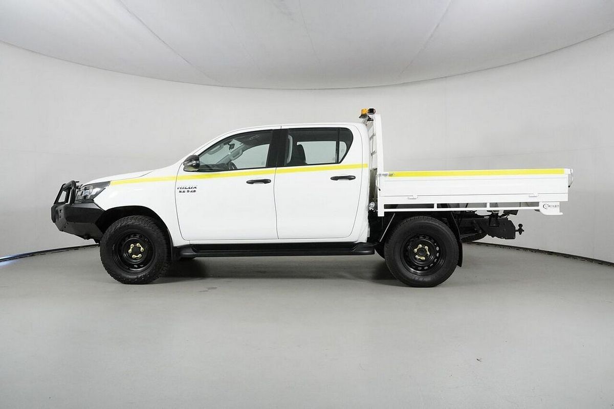2022 Toyota Hilux SR (4x4) GUN126R 4X4