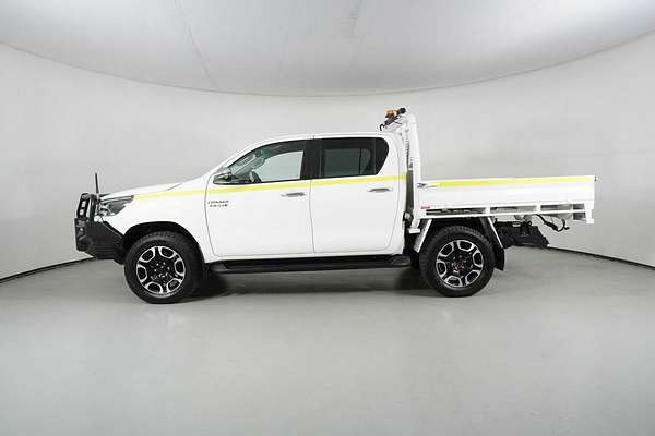 2021 Toyota Hilux SR5 (4x4) GUN126R Facelift 4X4