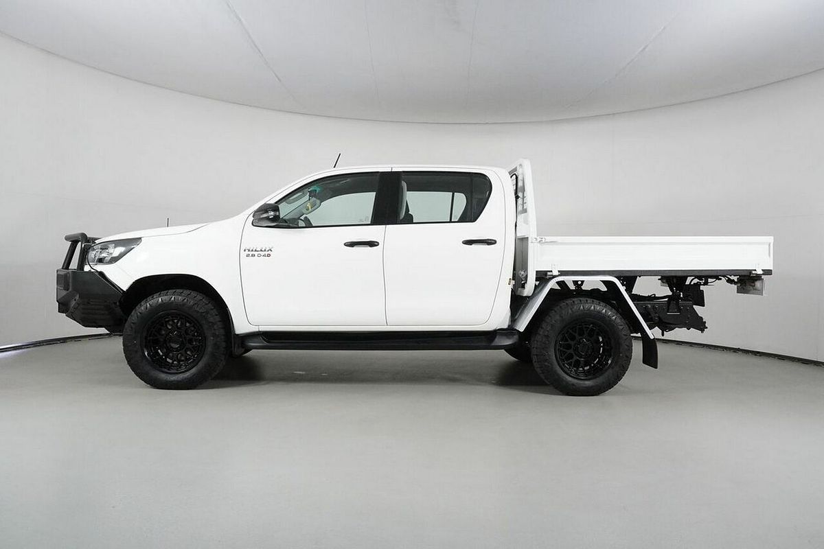 2021 Toyota Hilux SR (4x4) GUN126R Facelift 4X4