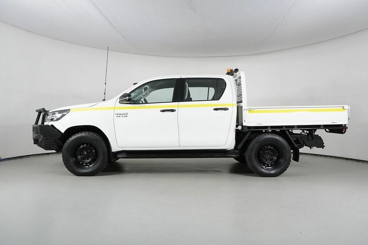 2021 Toyota Hilux SR (4x4) GUN126R Facelift 4X4