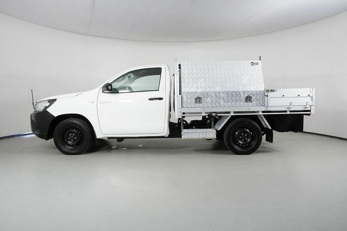 2017 Toyota Hilux Workmate GUN122R Rear Wheel Drive
