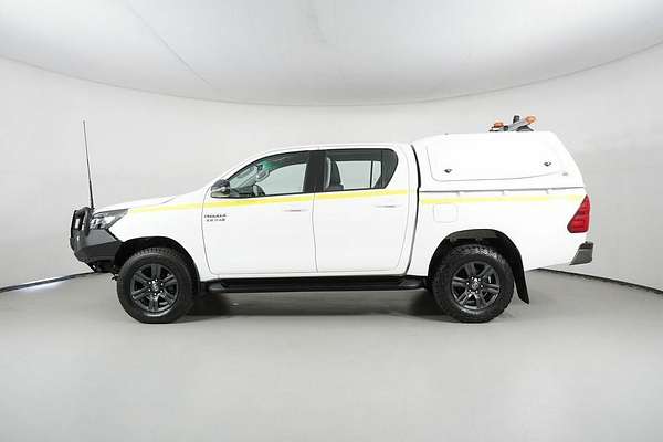2024 Toyota Hilux SR (4x4) GUN126R 4X4