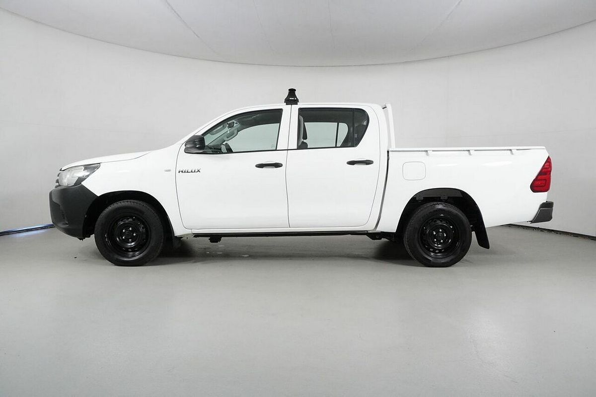 2016 Toyota Hilux Workmate TGN121R Rear Wheel Drive