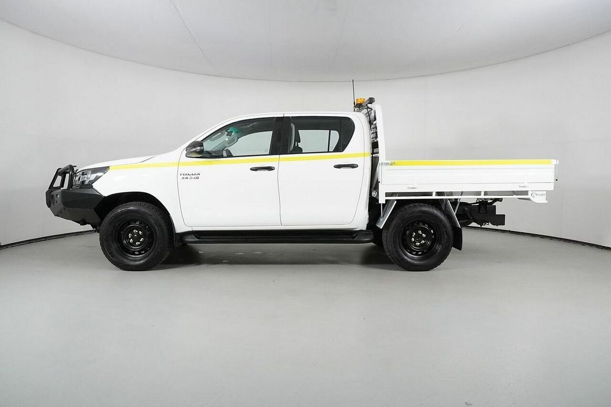2022 Toyota Hilux SR (4x4) GUN126R 4X4