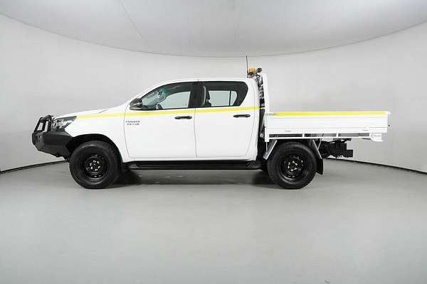 2022 Toyota Hilux SR (4x4) GUN126R 4X4