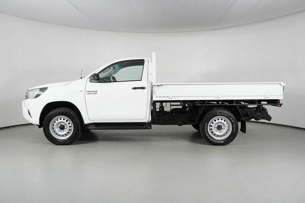 2018 Toyota Hilux SR (4x4) GUN126R MY19 4X4