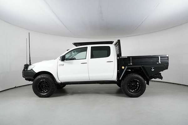 2015 Toyota Hilux SR5 (4x4) KUN26R MY14 4X4