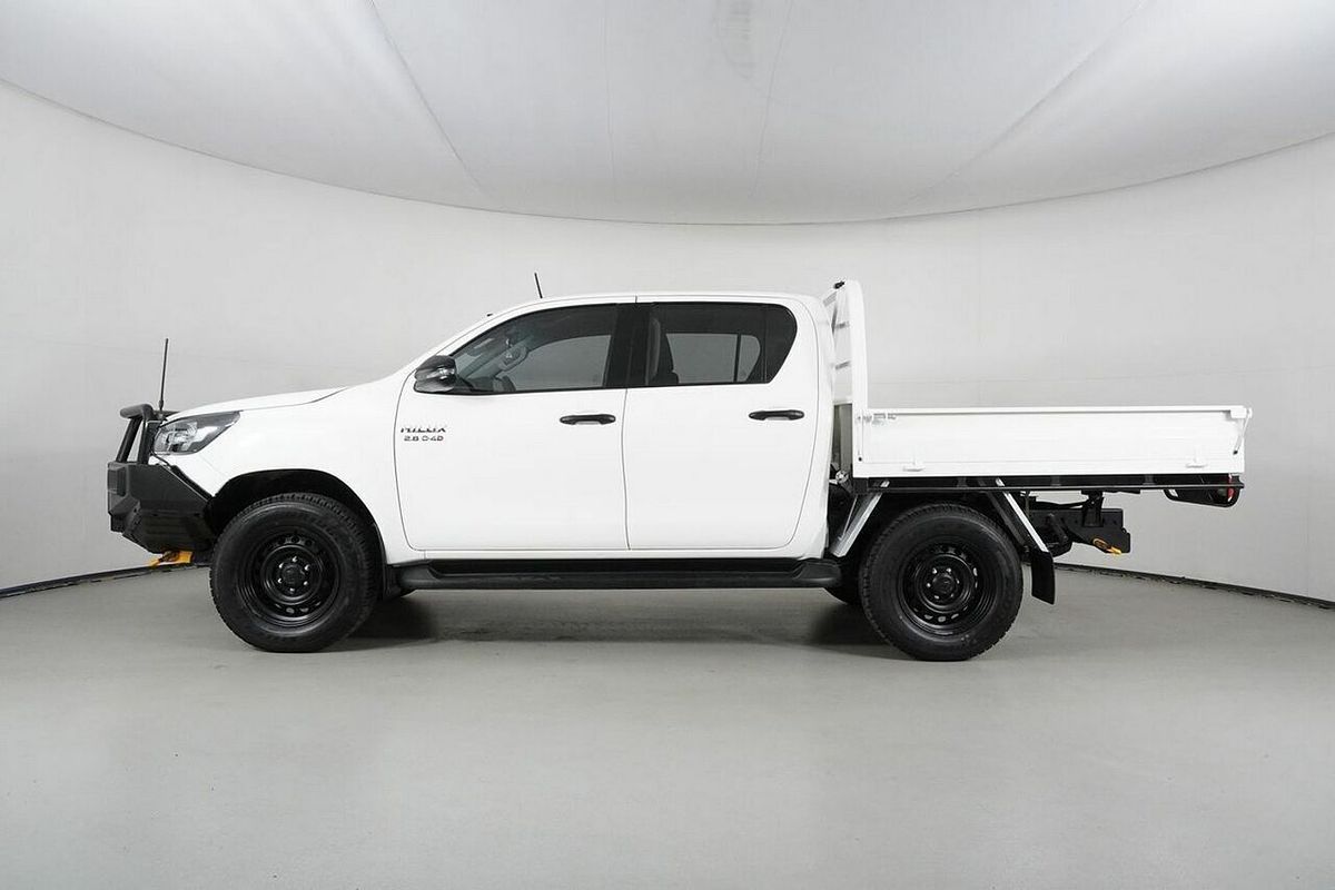 2021 Toyota Hilux SR (4x4) GUN126R Facelift 4X4