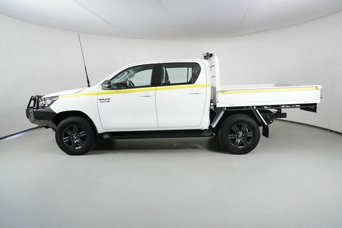 2023 Toyota Hilux SR (4x4) Steel Wheels GUN126R 4X4
