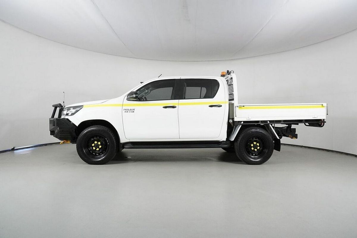 2021 Toyota Hilux SR (4x4) GUN126R Facelift 4X4