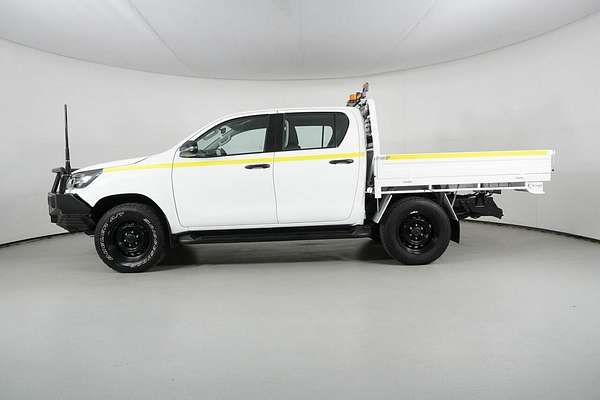 2022 Toyota Hilux SR (4x4) GUN126R 4X4
