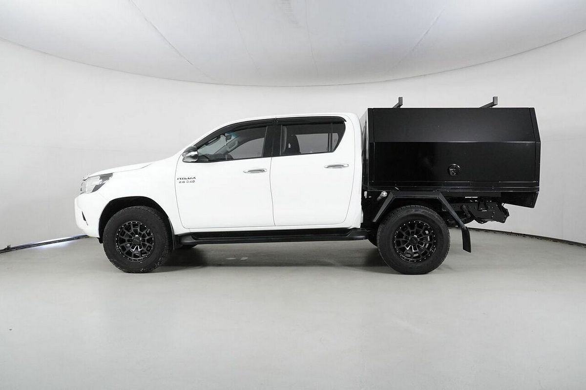 2016 Toyota Hilux SR (4x4) GUN126R 4X4
