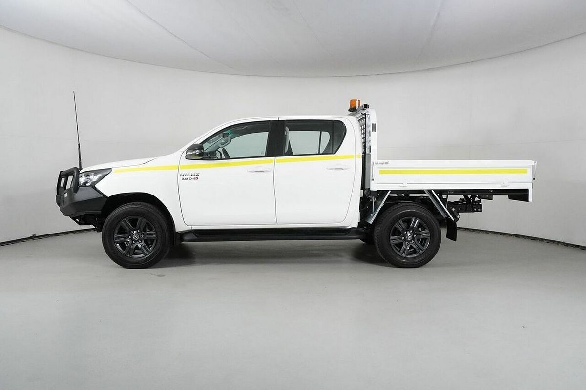 2024 Toyota Hilux SR (4x4) GUN126R 4X4
