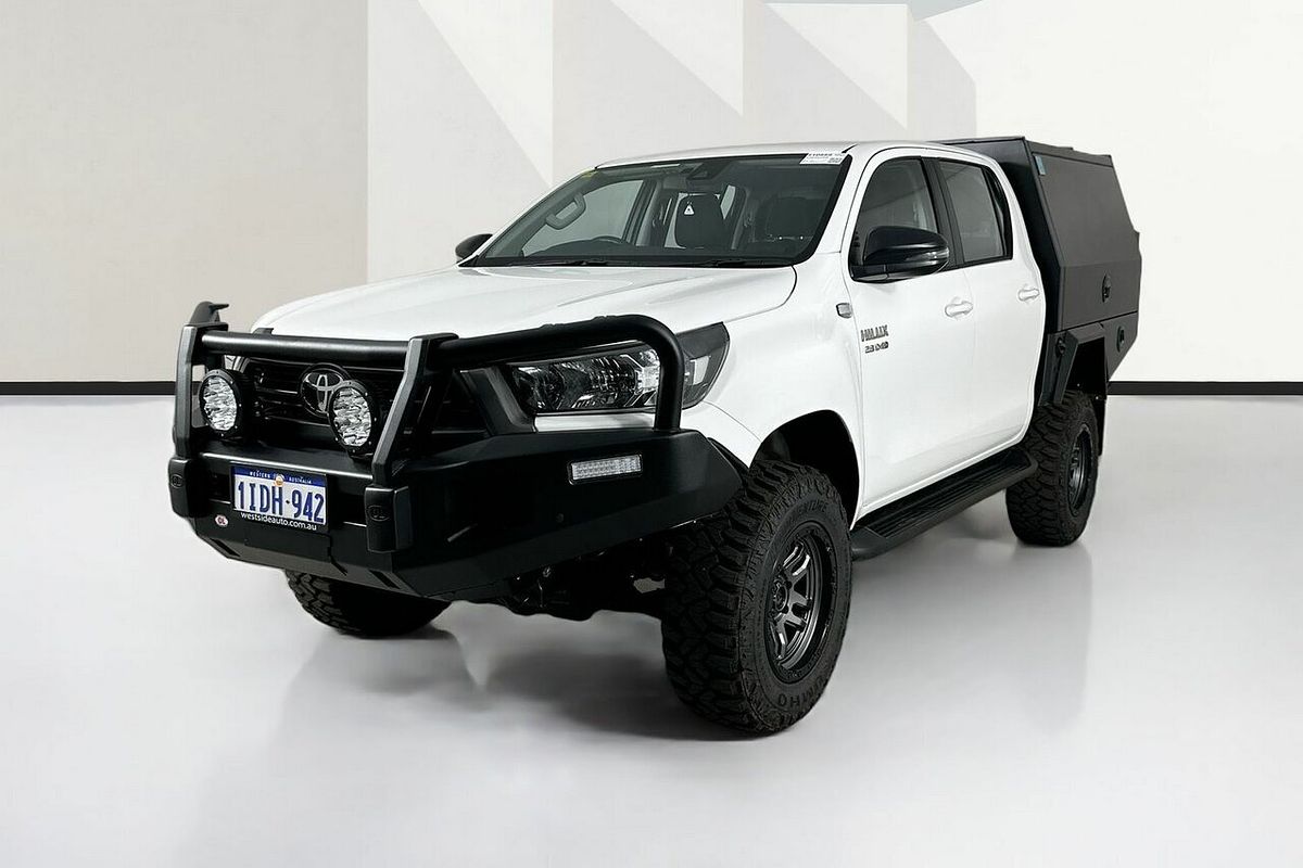 2024 Toyota Hilux SR (4x4) GUN126R 4X4