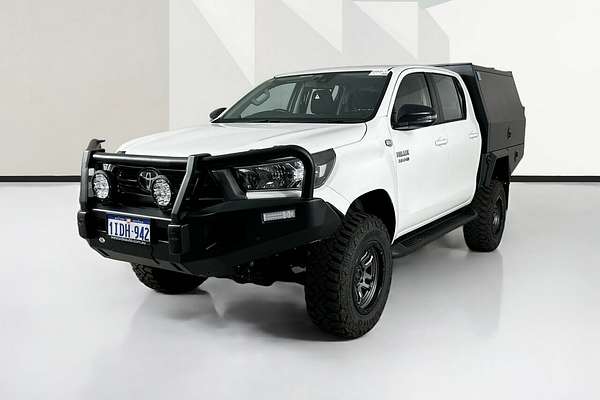 2024 Toyota Hilux SR (4x4) GUN126R 4X4
