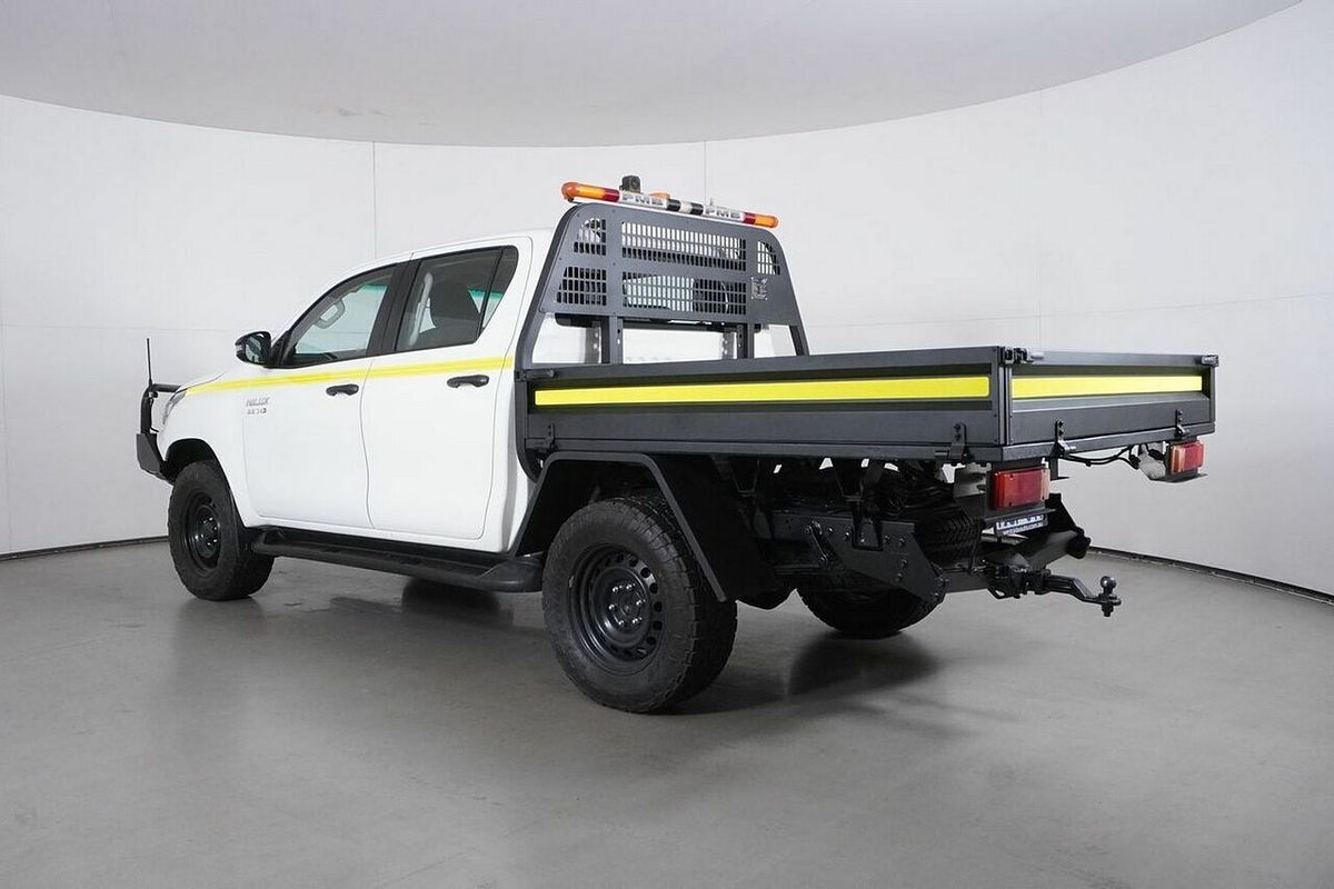 2021 Toyota Hilux SR (4x4) GUN126R Facelift 4X4