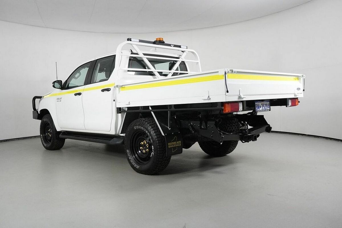 2022 Toyota Hilux SR (4x4) Steel Wheels GUN126R 4X4
