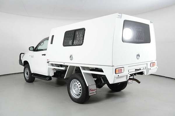 2017 Toyota Hilux SR (4x4) GUN126R 4X4
