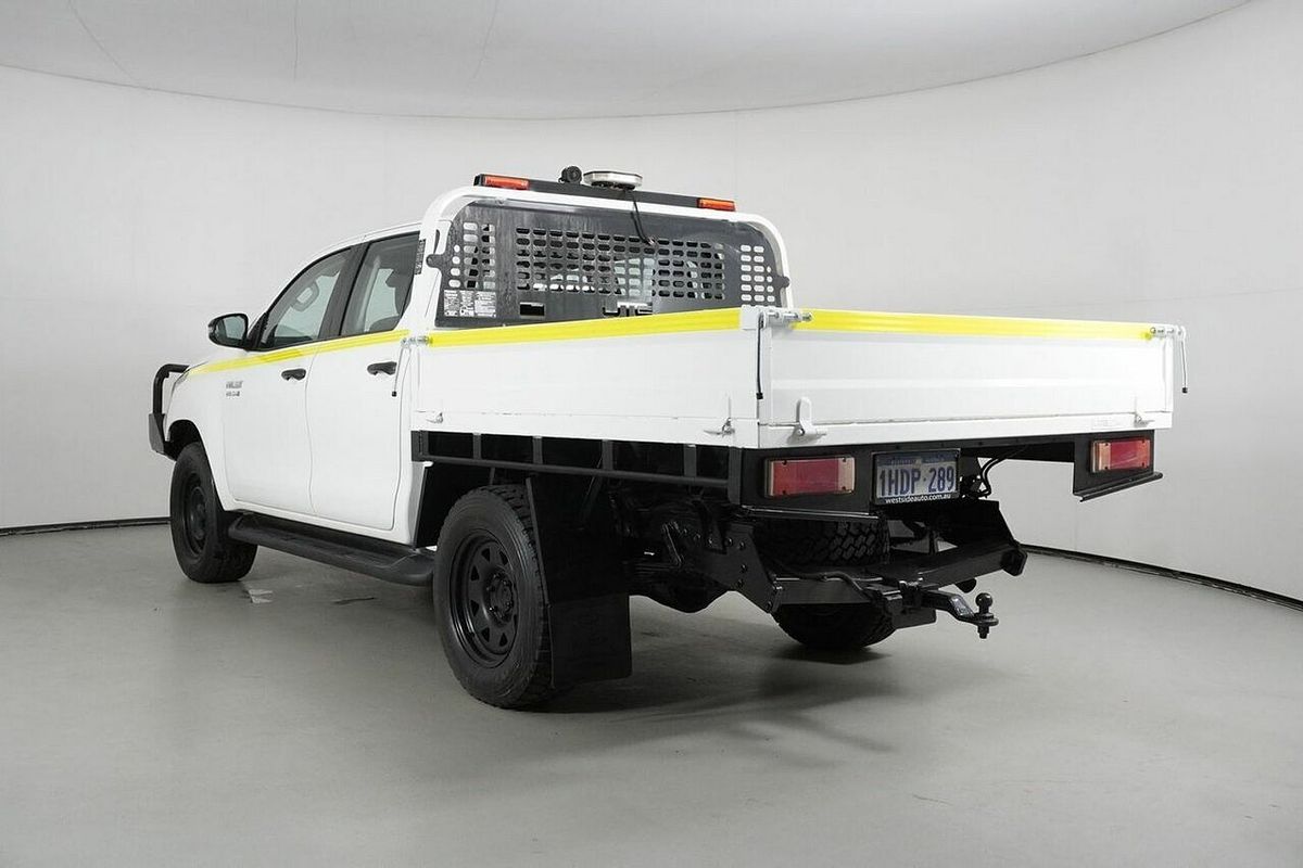 2020 Toyota Hilux SR (4x4) GUN126R Facelift 4X4