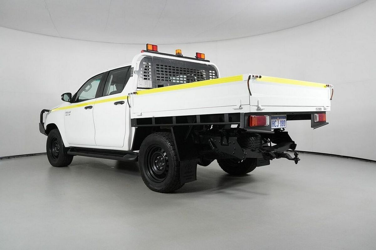 2020 Toyota Hilux SR (4x4) GUN126R Facelift 4X4
