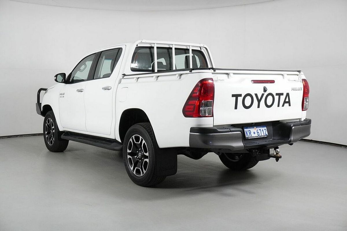 2016 Toyota Hilux SR (4x4) GUN126R 4X4