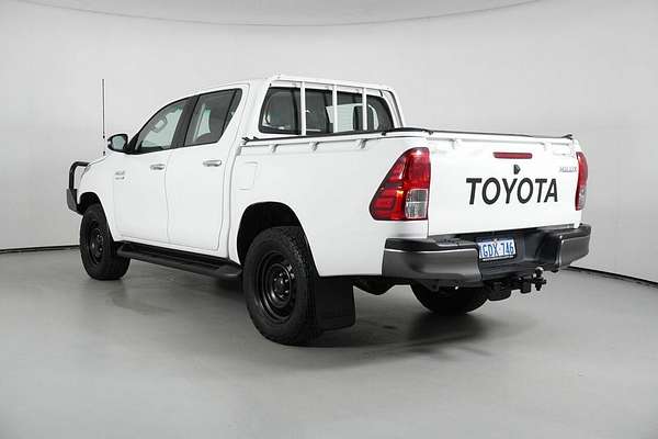 2016 Toyota Hilux SR (4x4) GUN126R 4X4