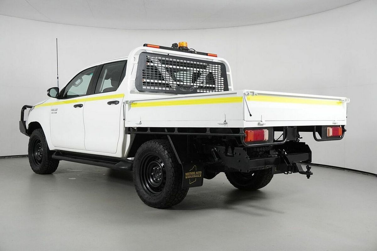 2021 Toyota Hilux SR (4x4) GUN126R Facelift 4X4