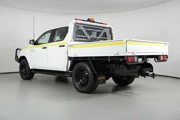 2021 Toyota Hilux SR (4x4) GUN126R Facelift 4X4