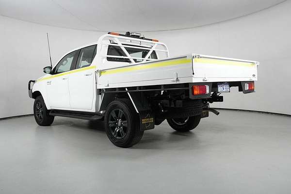 2023 Toyota Hilux SR (4x4) Steel Wheels GUN126R 4X4