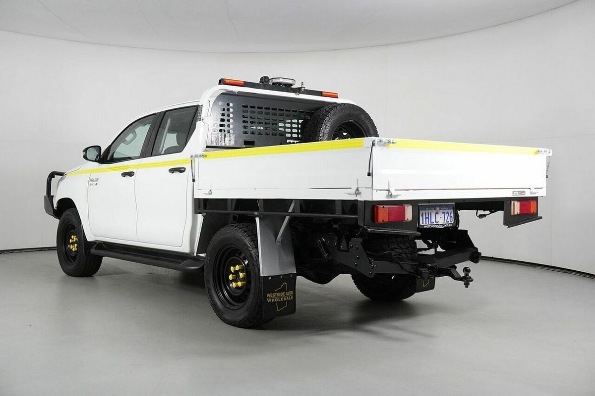 2022 Toyota Hilux SR (4x4) Steel Wheels GUN126R 4X4
