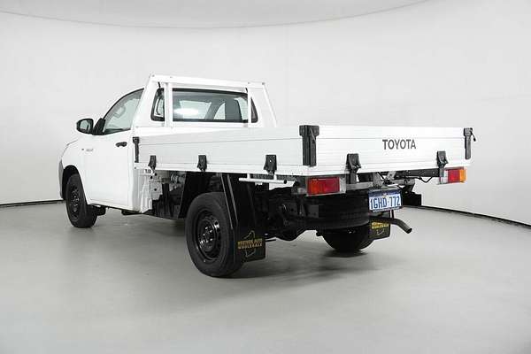 2017 Toyota Hilux Workmate TGN121R Rear Wheel Drive