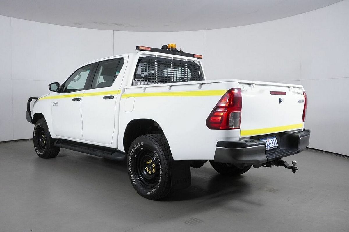2021 Toyota Hilux SR (4x4) GUN126R Facelift 4X4