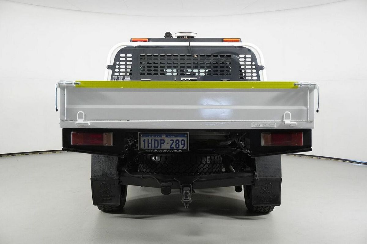2020 Toyota Hilux SR (4x4) GUN126R Facelift 4X4