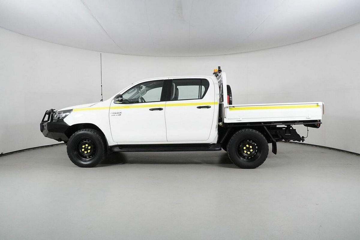 2021 Toyota Hilux SR (4x4) GUN126R Facelift 4X4