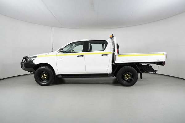 2021 Toyota Hilux SR (4x4) GUN126R Facelift 4X4