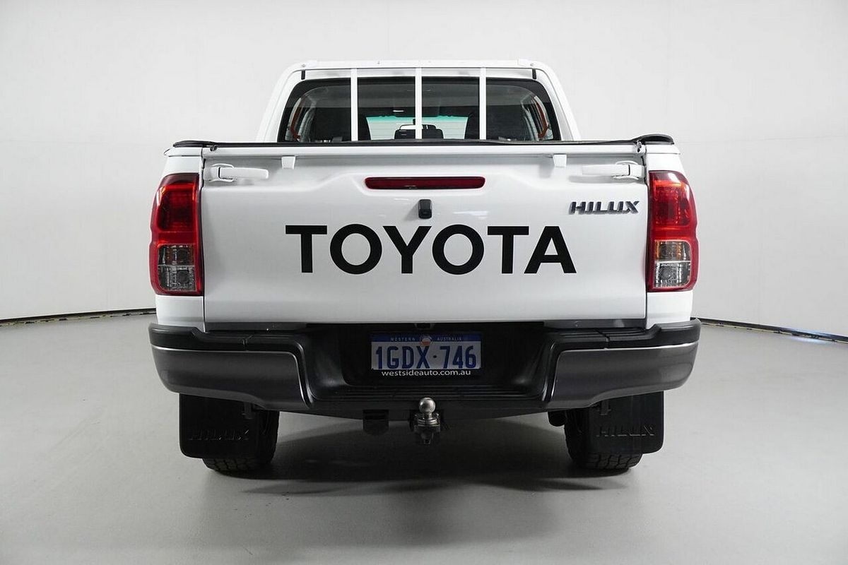 2016 Toyota Hilux SR (4x4) GUN126R 4X4