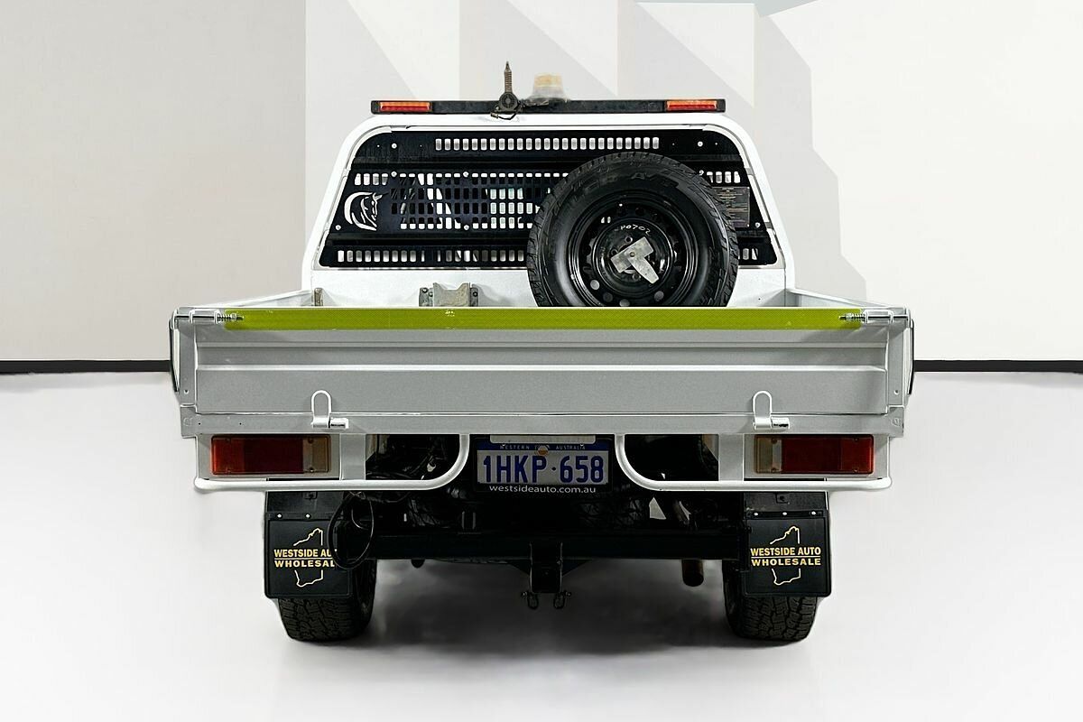 2021 Toyota Hilux SR (4x4) GUN126R Facelift 4X4