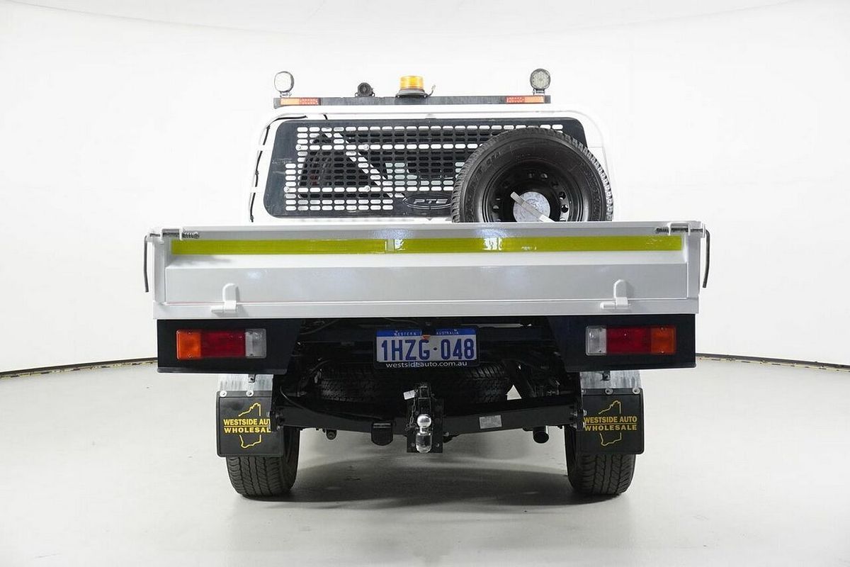 2023 Toyota Hilux SR (4x4) Steel Wheels GUN126R 4X4