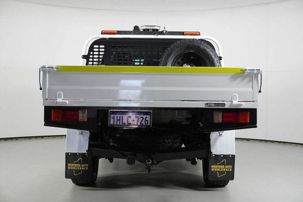 2022 Toyota Hilux SR (4x4) Steel Wheels GUN126R 4X4