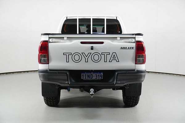 2020 Toyota Hilux SR (4x4) GUN126R Facelift 4X4