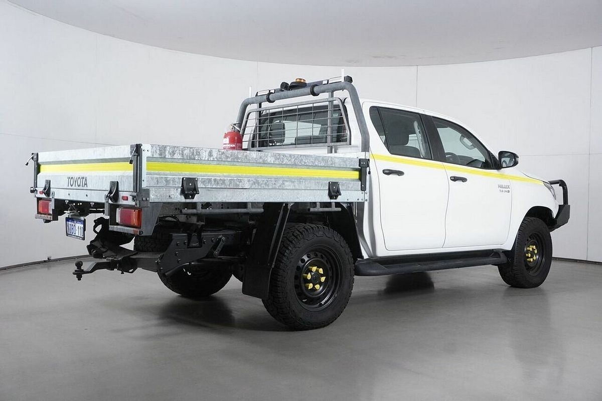 2020 Toyota Hilux SR (4x4) GUN126R Facelift 4X4