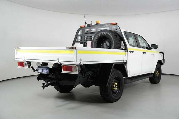 2021 Toyota Hilux SR (4x4) GUN126R Facelift 4X4