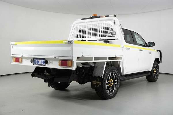 2021 Toyota Hilux SR5 (4x4) GUN126R Facelift 4X4