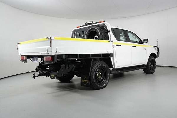2020 Toyota Hilux SR (4x4) GUN126R Facelift 4X4
