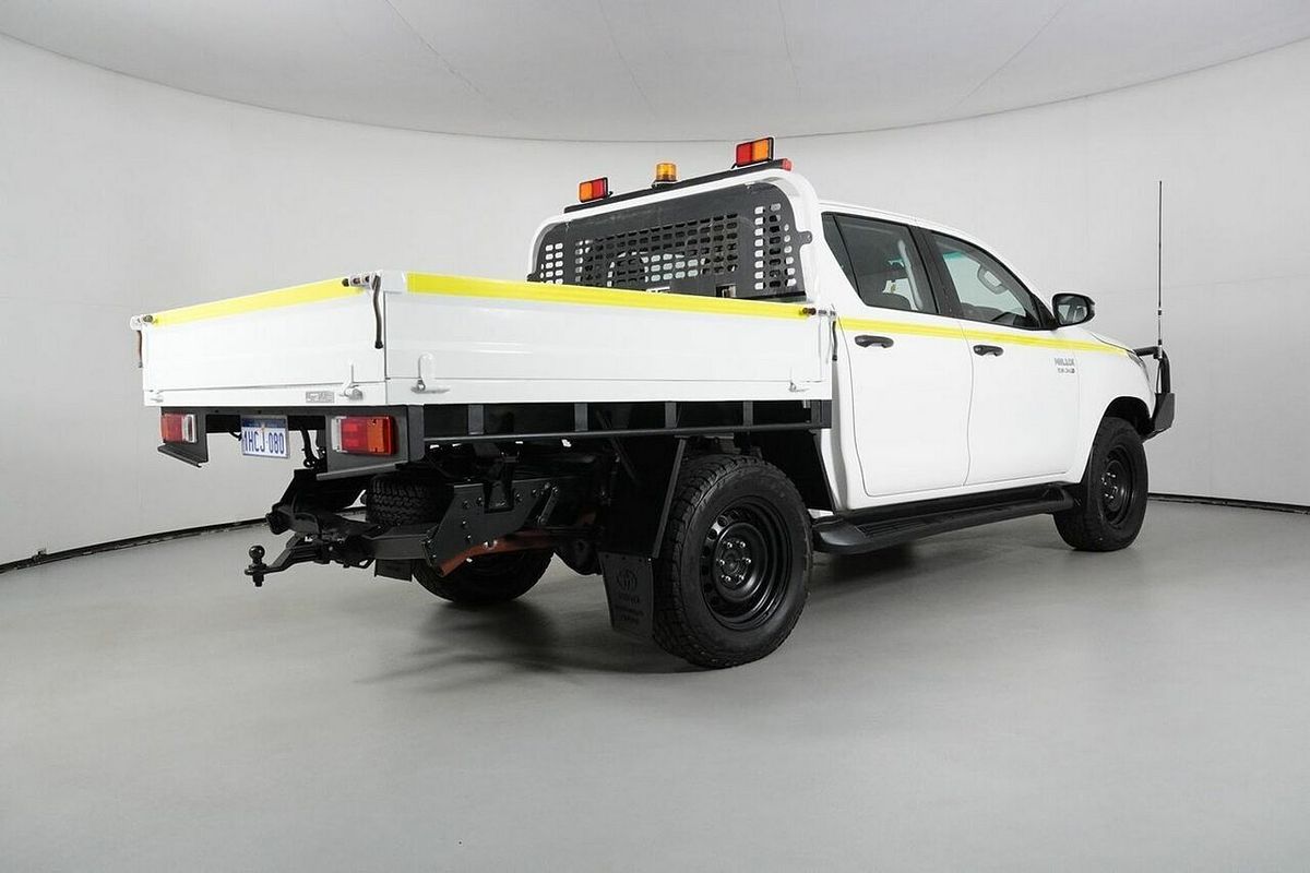 2020 Toyota Hilux SR (4x4) GUN126R Facelift 4X4