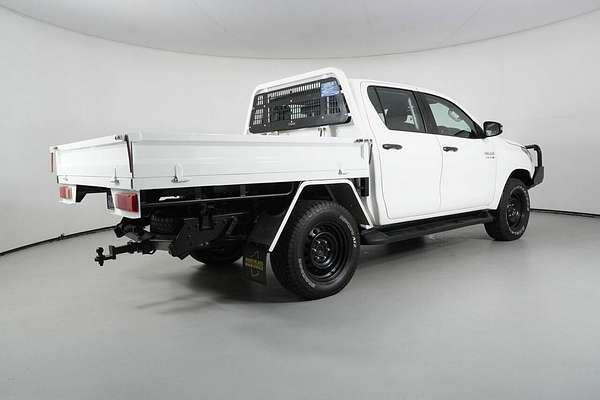 2020 Toyota Hilux SR (4x4) GUN126R Facelift 4X4