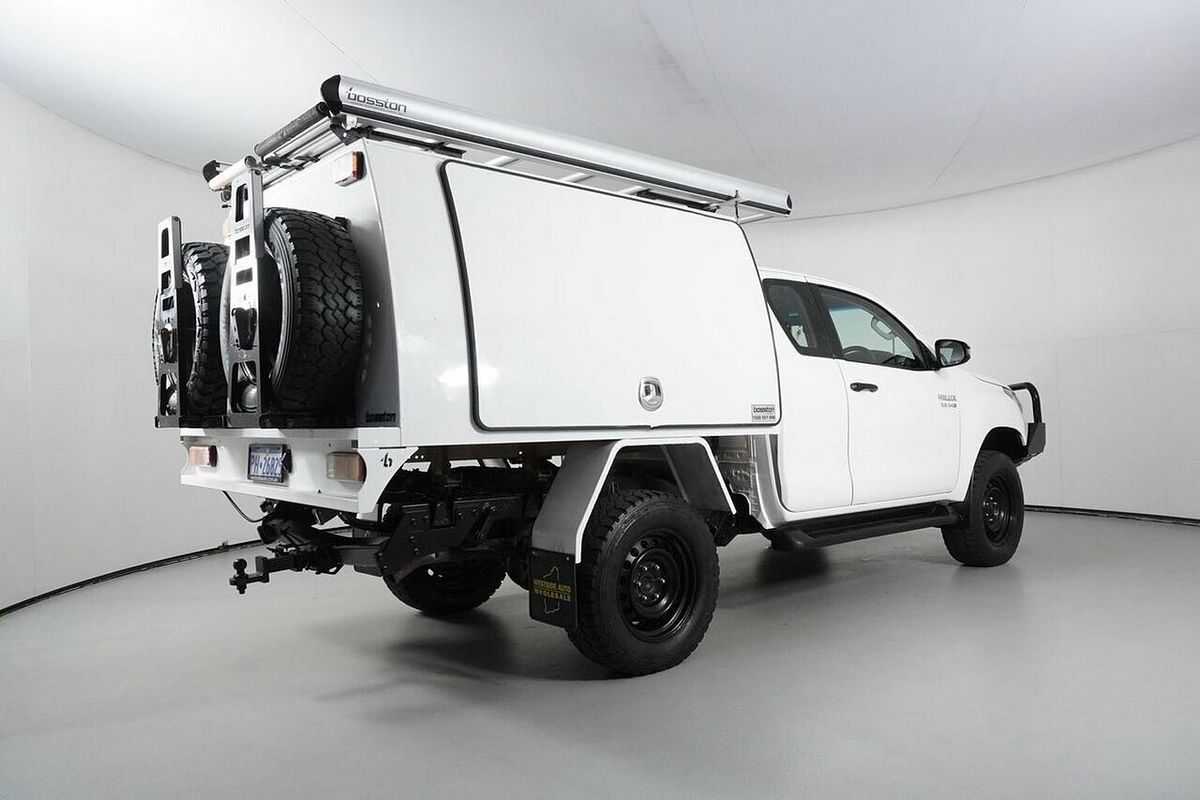 2019 Toyota Hilux SR (4x4) GUN126R MY19 4X4